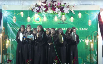 SMPI Lughis Gelar Peringatan Maulid Nabi Muhammad SAW dengan Penuh Khidmat